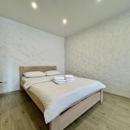 Apartpoltava Світлі Та Затишні Апартаменти В Скандинавському Стилі Центр Банківський Чек Exterior foto